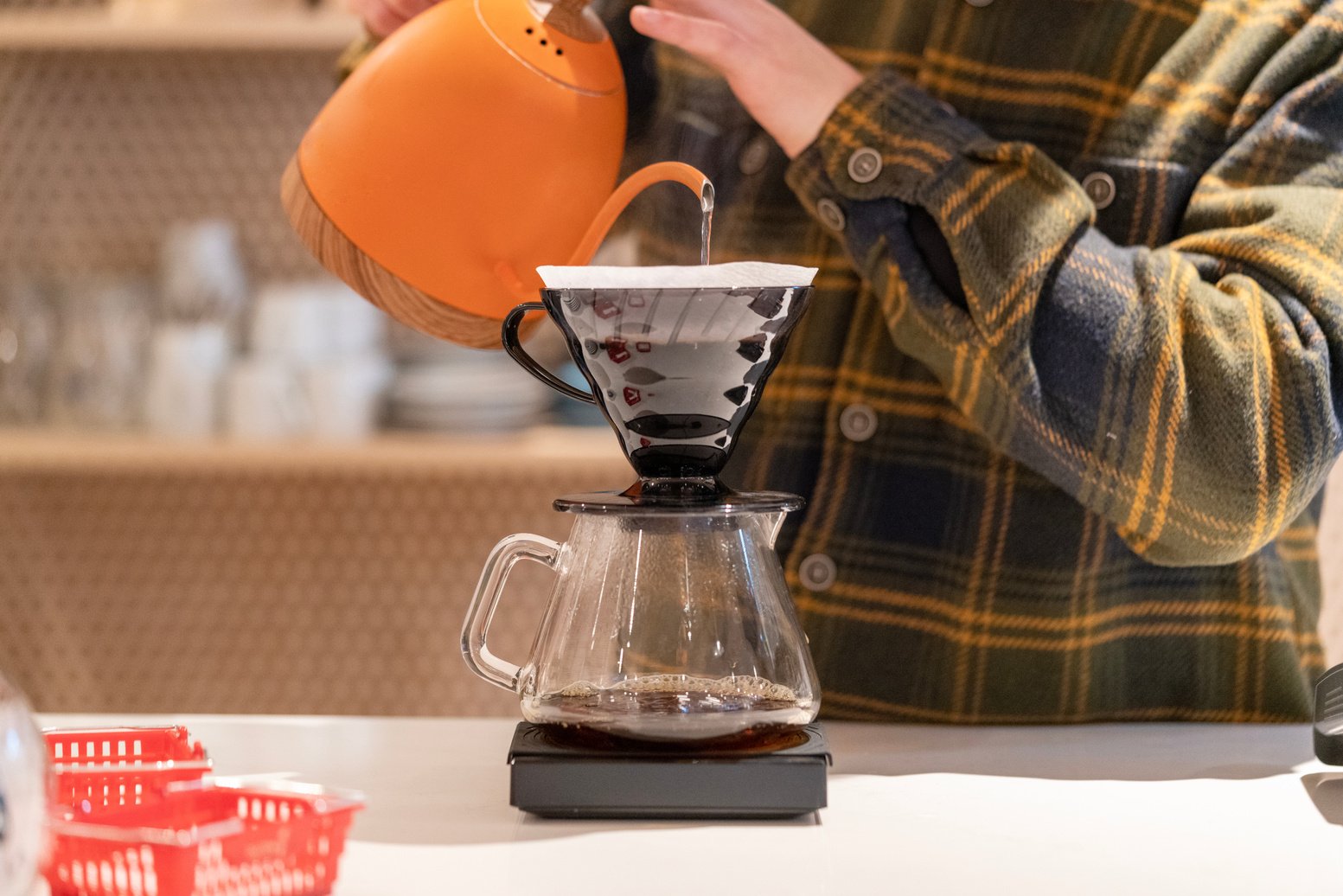 Brewing coffee with v60 equipment